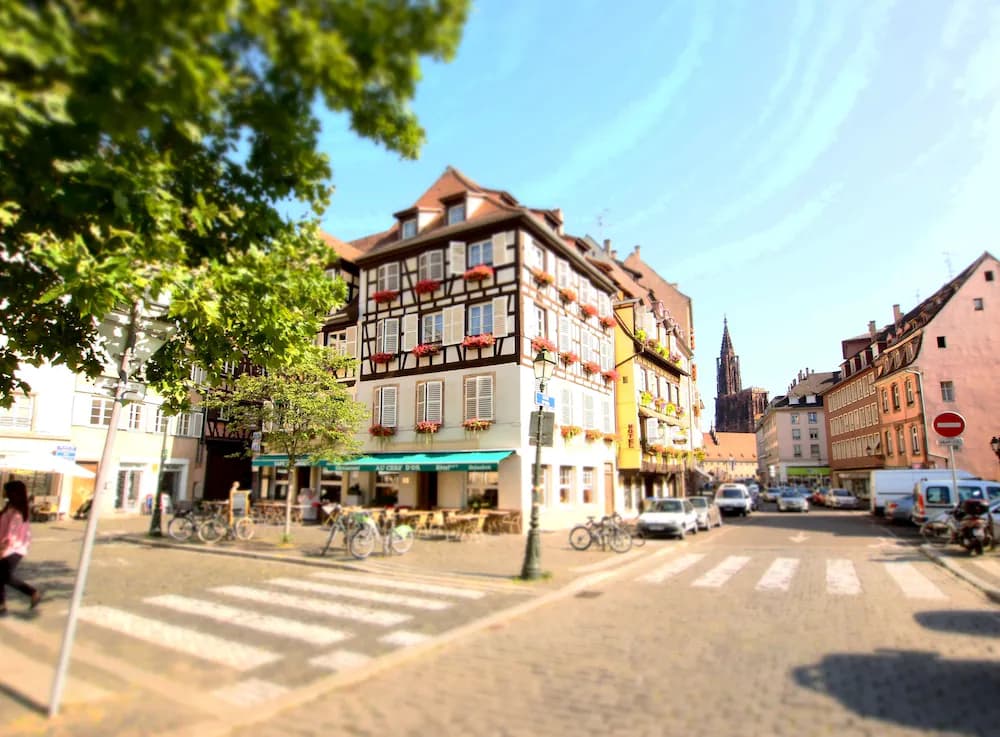 Logis Hôtel Au Cerf d'Or — Estrasburgo