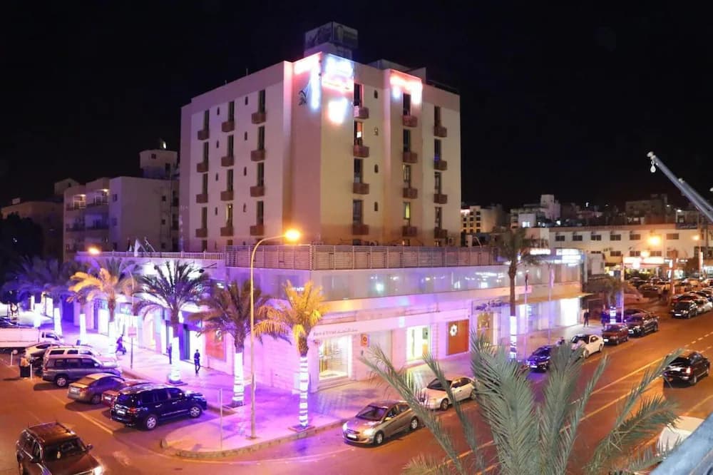 Al Raad Hotel — Aqaba