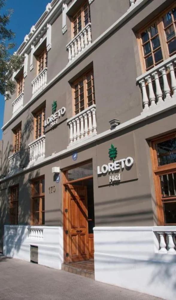 Hotel Loreto — Santiago de Chile