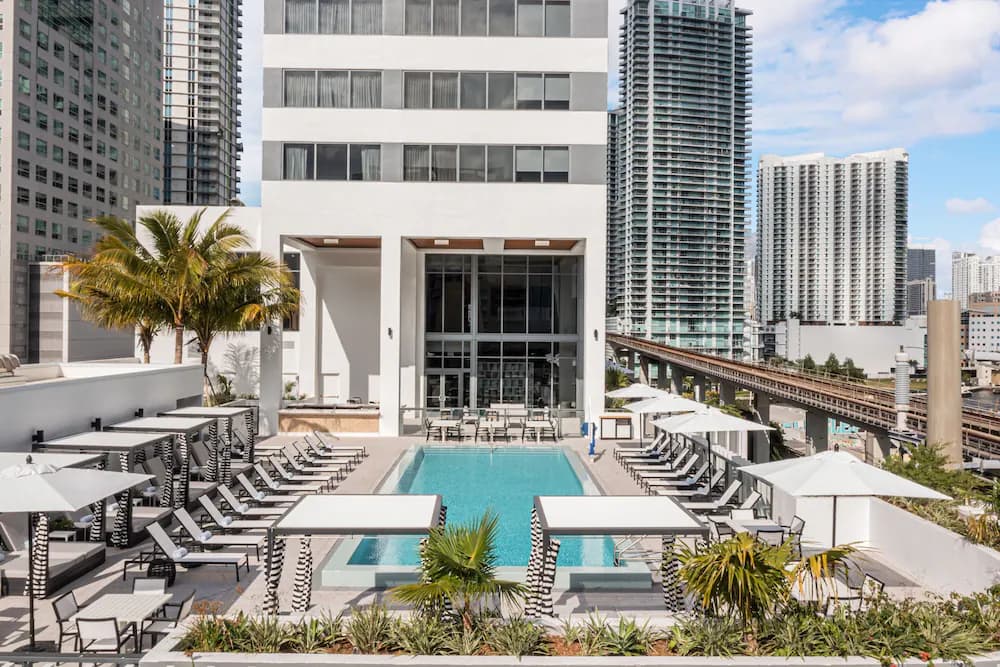 Element Miami Brickell — Miami