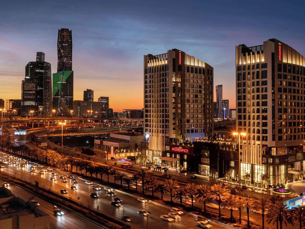 Mövenpick Hotel And Residences Riyadh — Riad