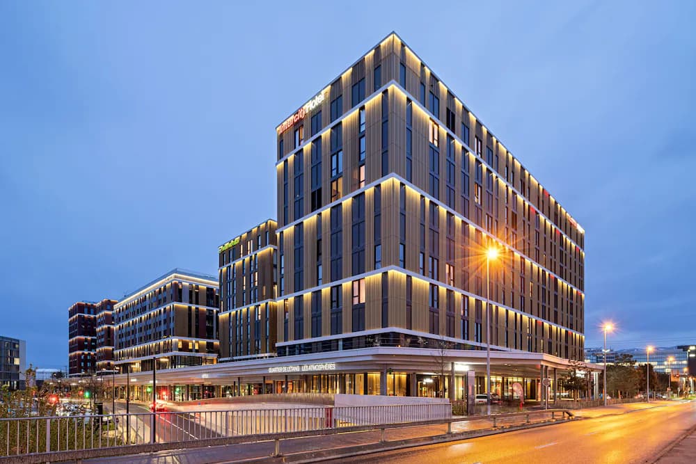 IntercityHotel Geneva — Ginebra