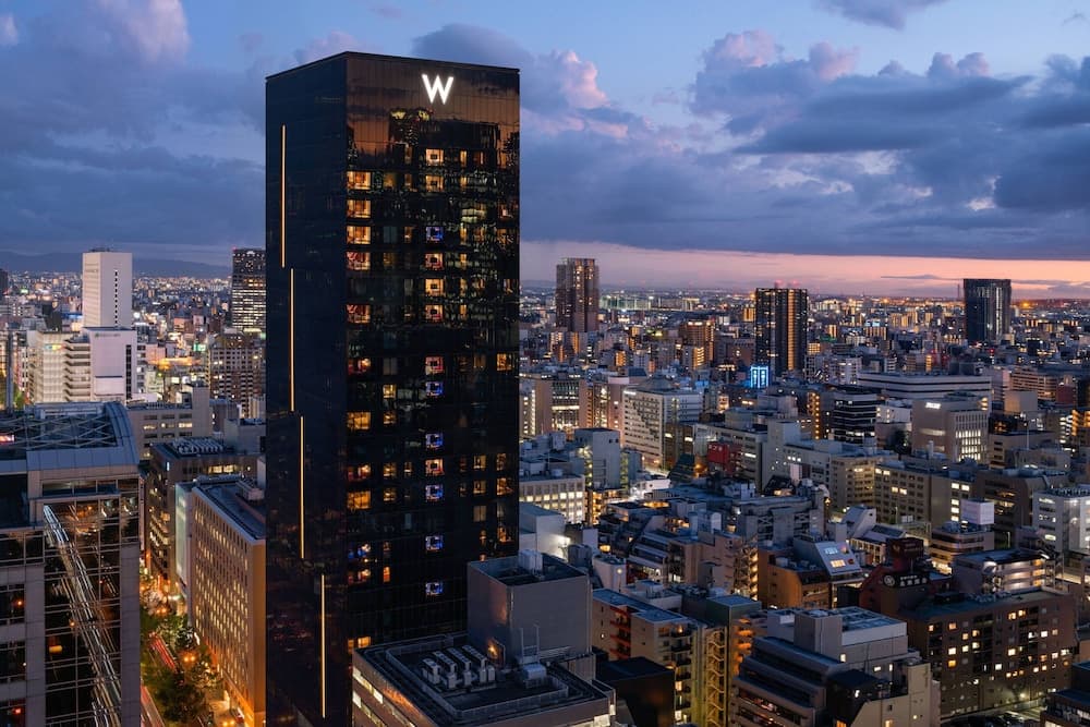 W Osaka — Osaka
