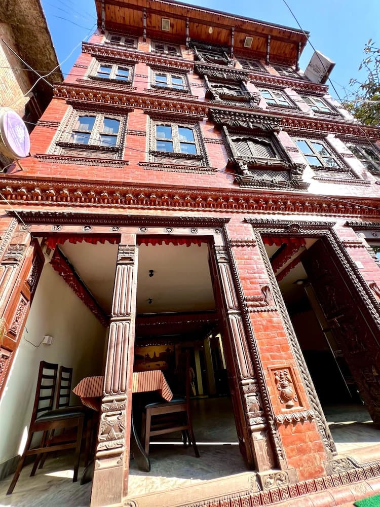 Taleju Grand Hotel — Katmandú
