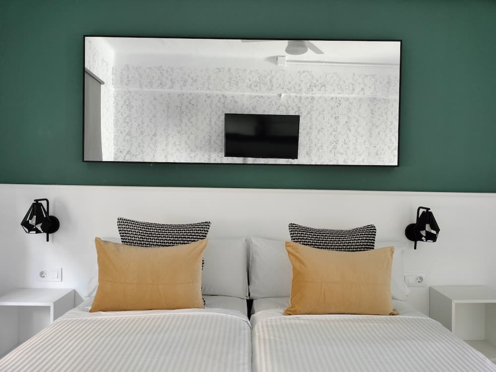 Room27 — Santa Cruz de Tenerife