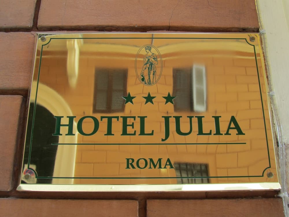 Hotel Julia — Roma