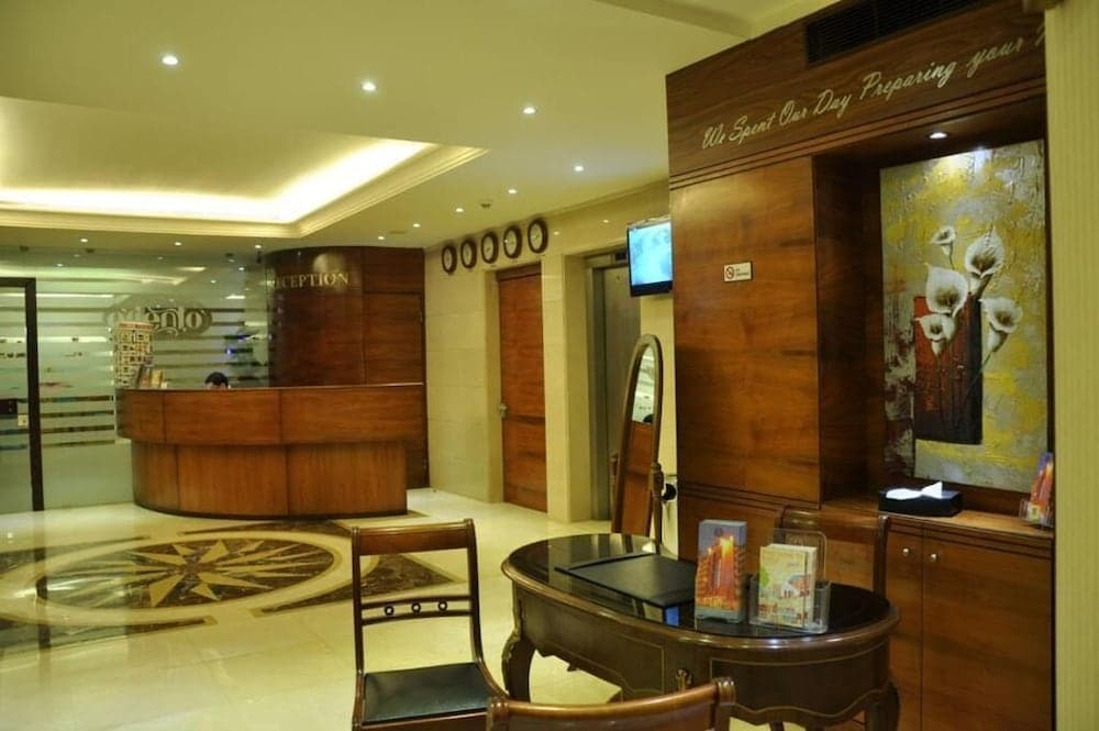Caesars Park Hotel — Rmeil