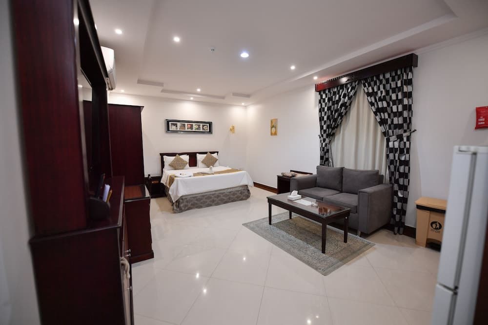 Aseel Alsharq Serviced Apartment - Economy — Riad