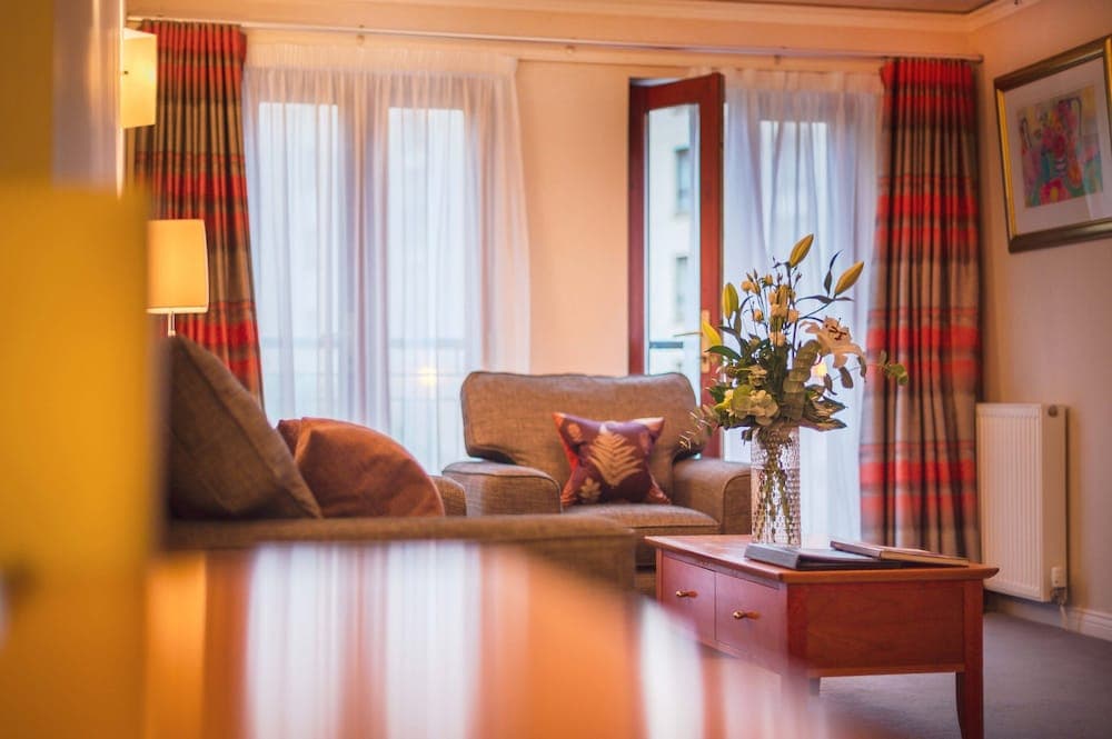 The Knight Residence by Mansley Serviced Apartments — Edimburgo
